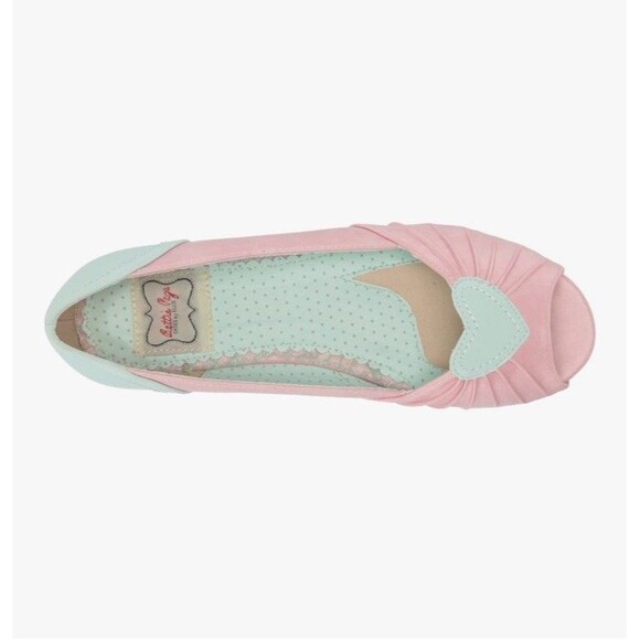 Bettie Page Flat Cutout Accent Pink Women's Ballet Flat Shoes Adult Size 6 NWT - Picture 4 of 11